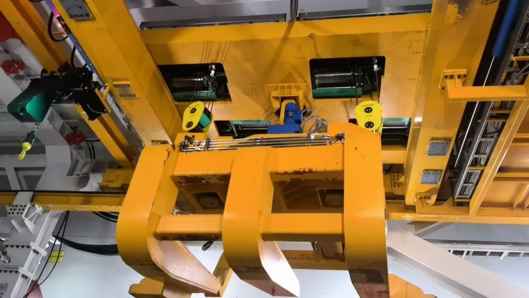 匠心制造 Agin gamesUNI800助力大国重器钢铁“穿山甲” 匠心制造 Agin gamesUNI800助力大国重器钢铁“穿山甲”