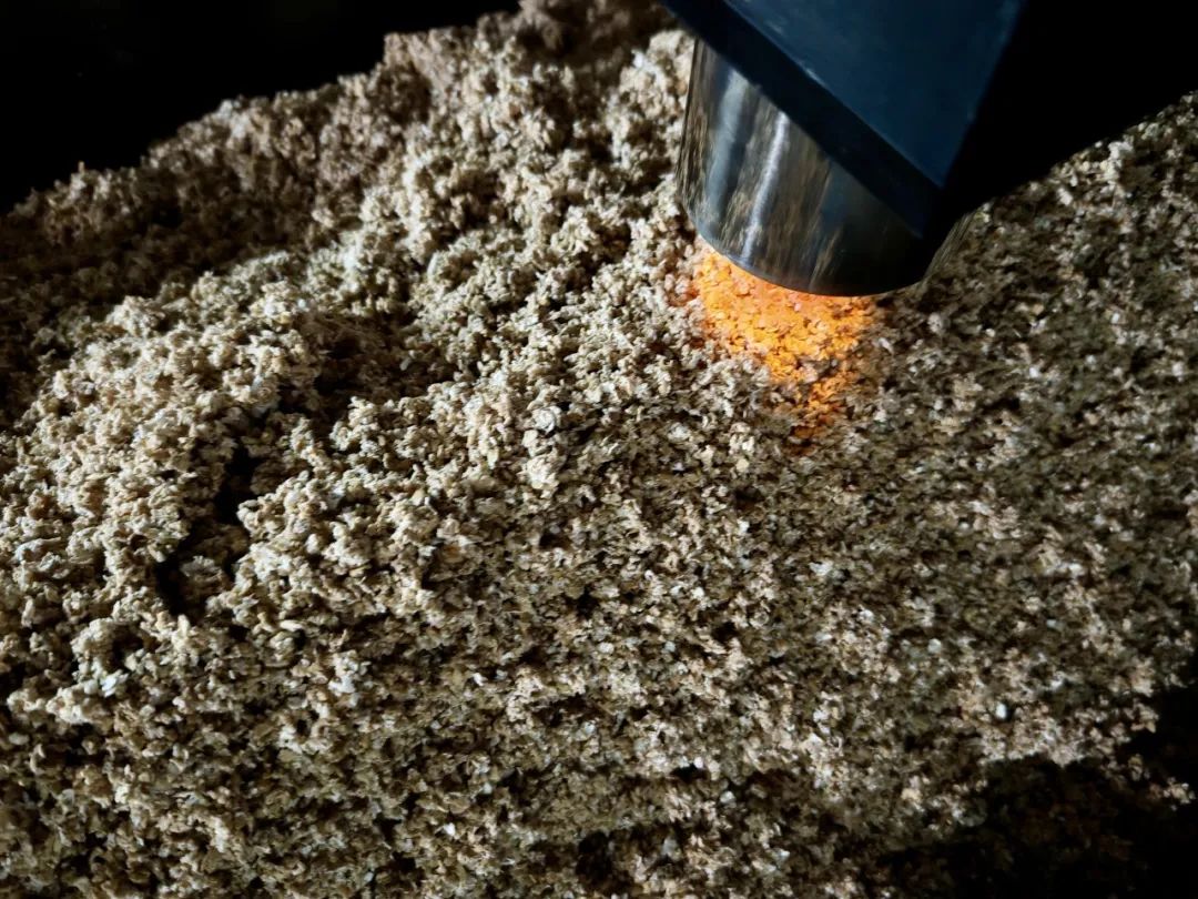 Agin gamesIM2000型红外水分仪|助力酿酒业酒曲水分在线检测及控制 Agin gamesIM2000型红外水分仪|助力酿酒业酒曲水分在线检测及控制